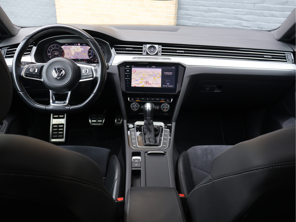 Volkswagen Arteon 2.0 TSI R-line Business