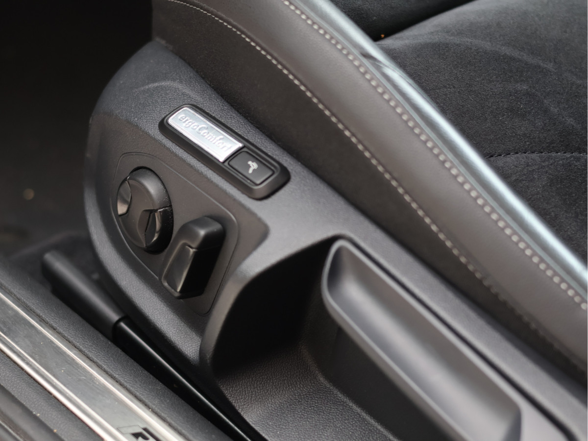 Volkswagen Arteon 2.0 TSI R-line Business