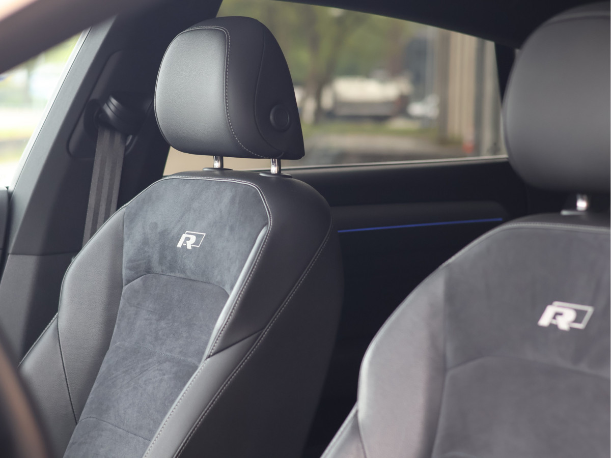 Volkswagen Arteon 2.0 TSI R-line Business