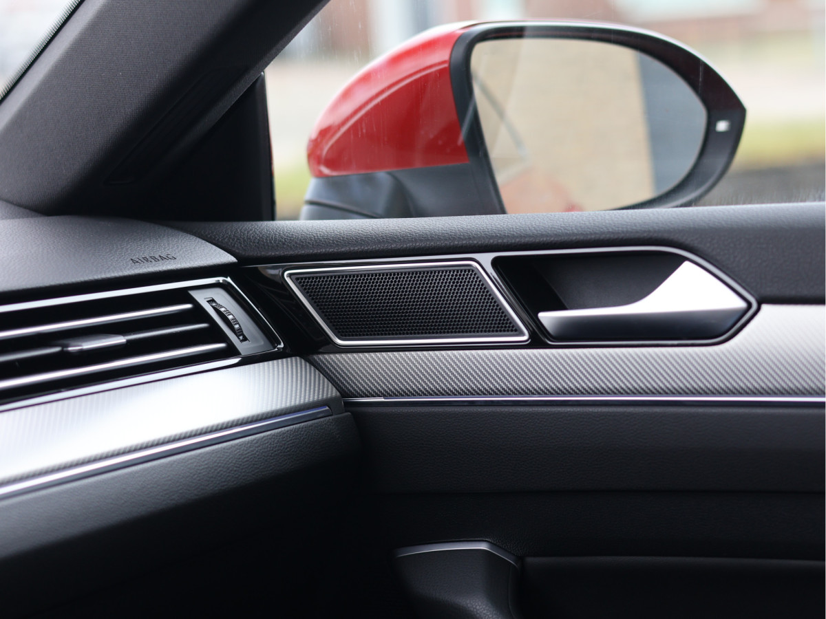 Volkswagen Arteon 2.0 TSI R-line Business