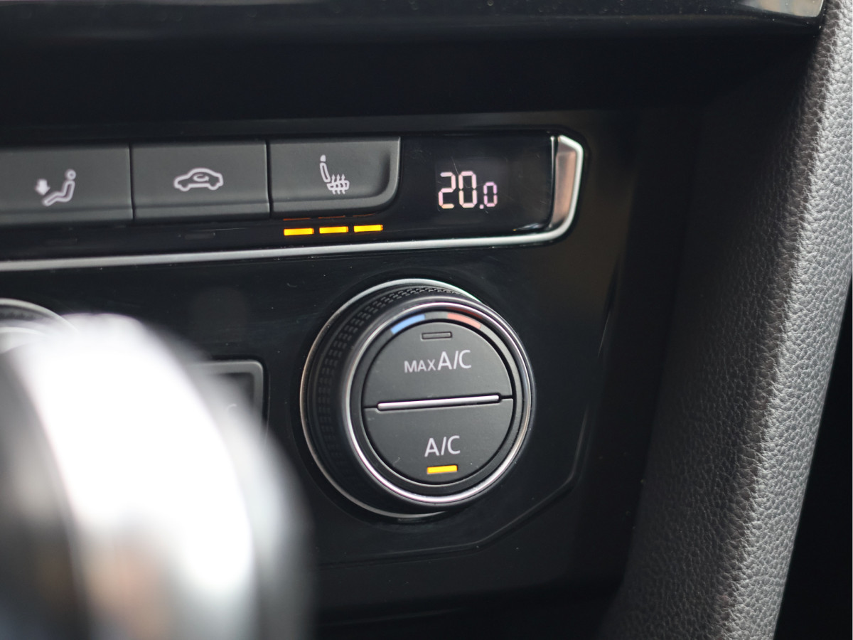 Volkswagen Arteon 2.0 TSI R-line Business