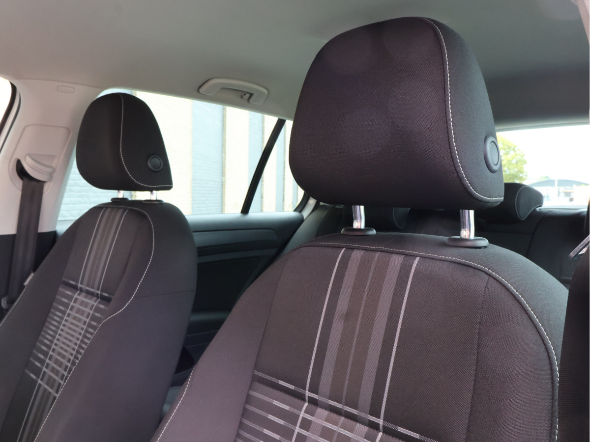 Volkswagen Golf 1.2 TSI Lounge