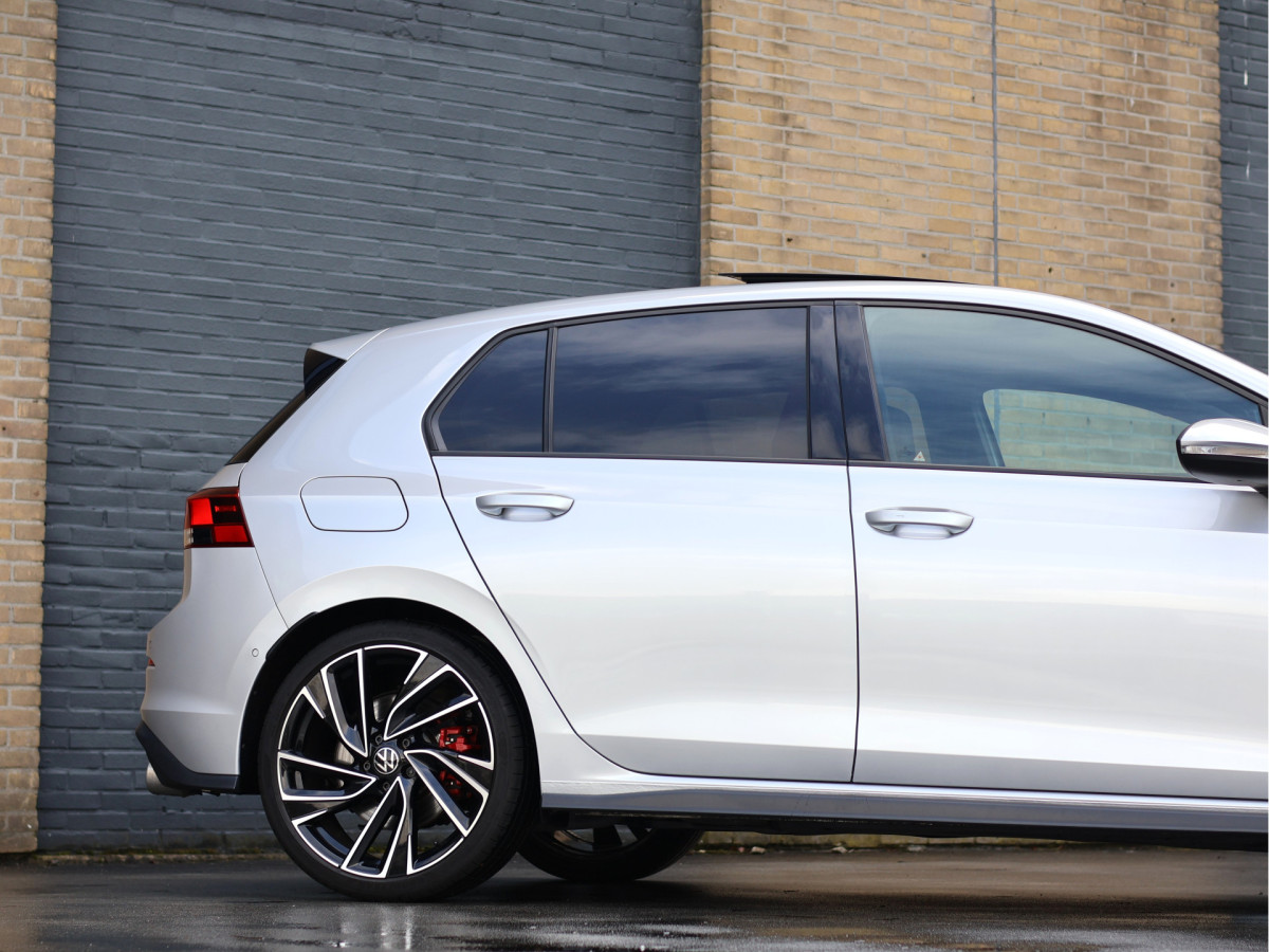Volkswagen Golf 8 2.0 TSI GTI DSG