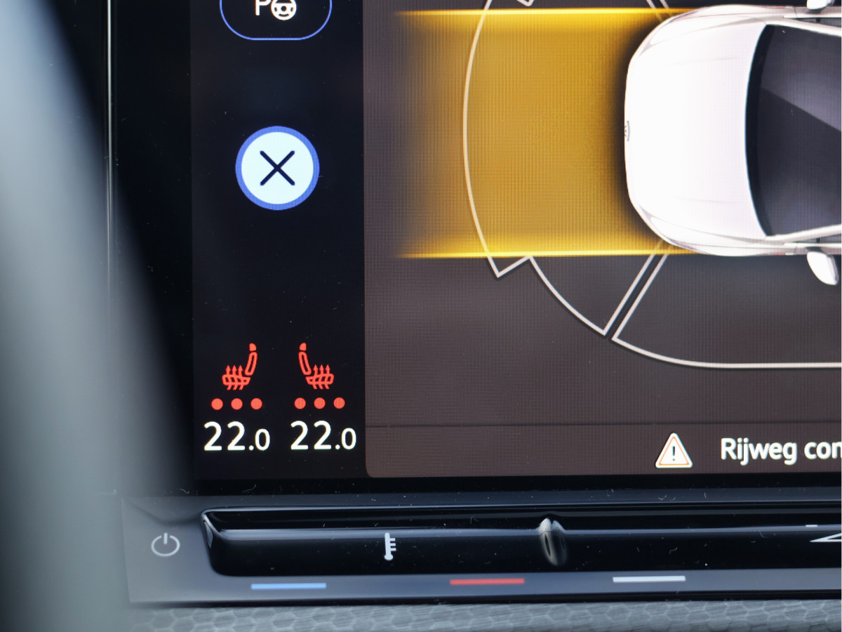 Volkswagen Golf 8 2.0 TSI GTI DSG