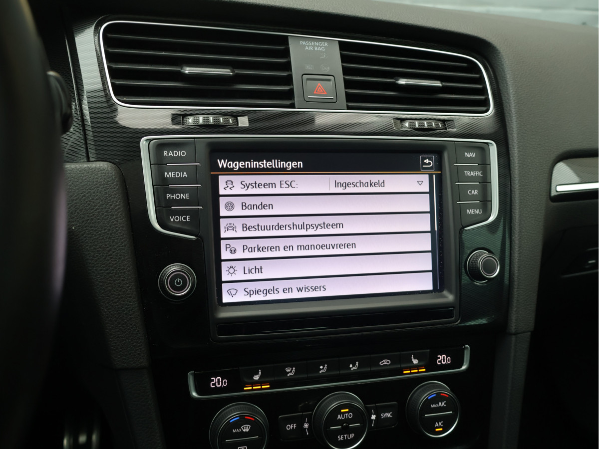 Volkswagen Golf 2.0 TSI GTI Performance DSG
