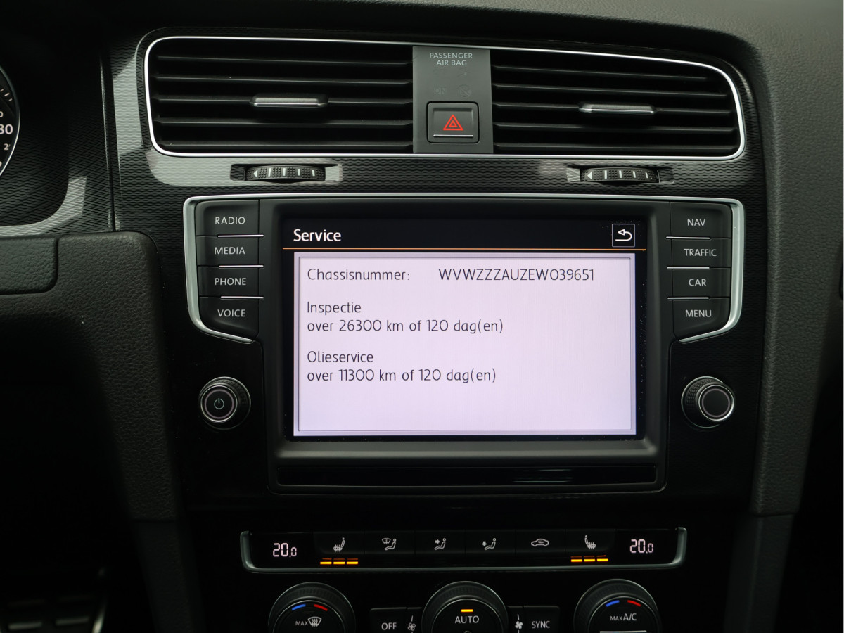 Volkswagen Golf 2.0 TSI GTI Performance DSG