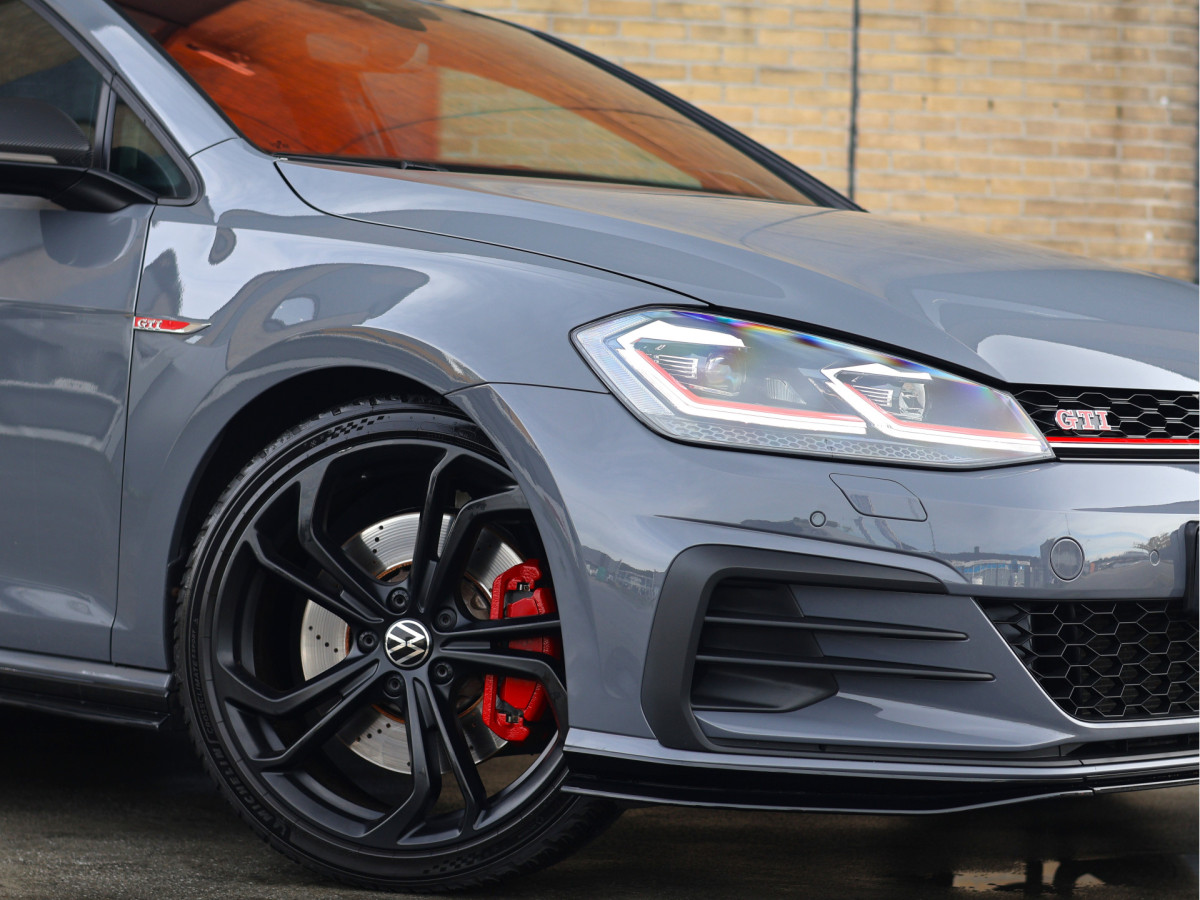 Volkswagen Golf 2.0 TSI GTI TCR 290PK DSG