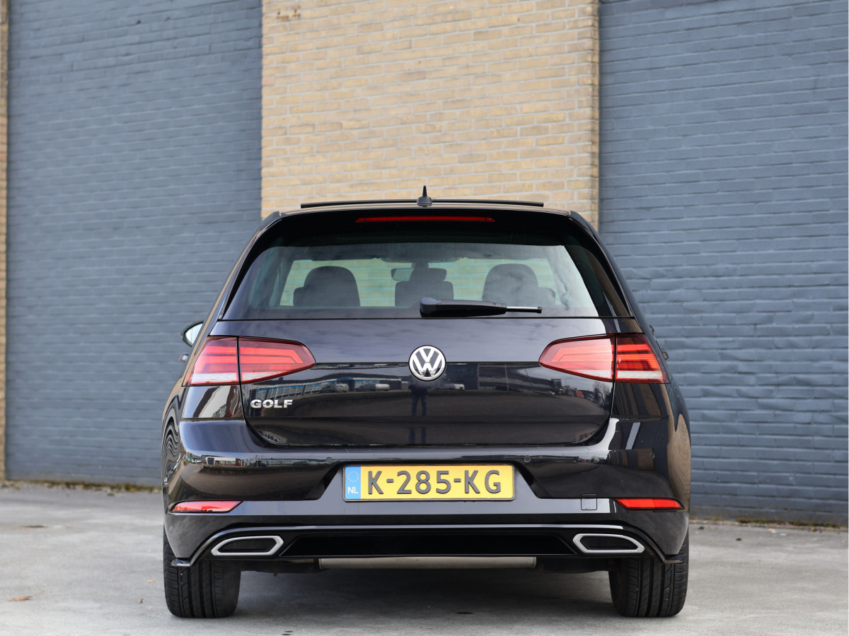 Volkswagen Golf Mk7.5 1.5 TSI 150PK Highline R-line