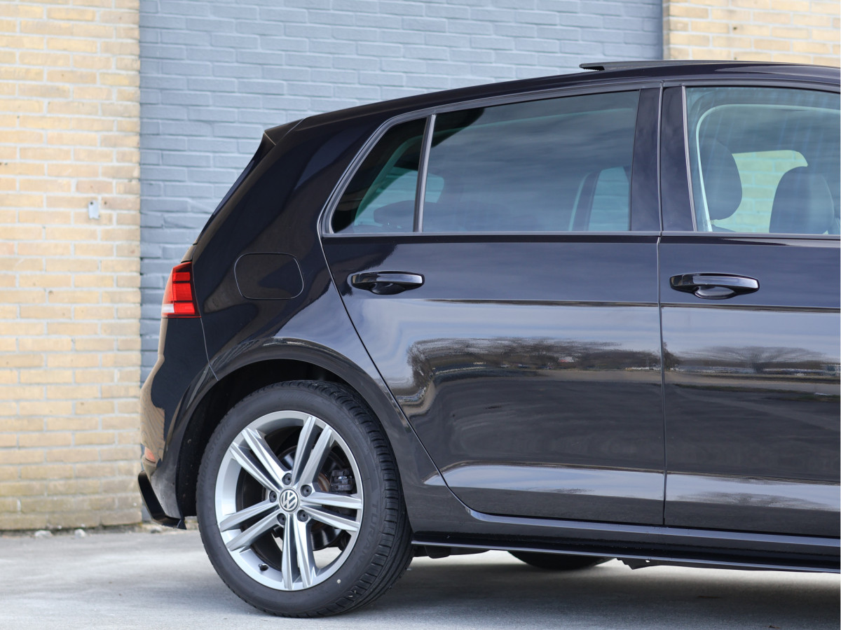 Volkswagen Golf Mk7.5 1.5 TSI 150PK Highline R-line