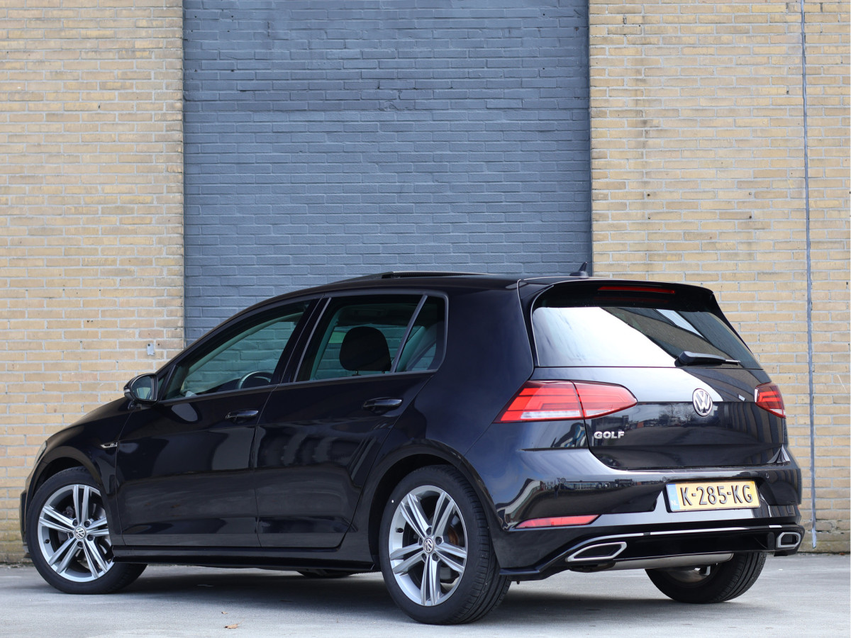 Volkswagen Golf Mk7.5 1.5 TSI 150PK Highline R-line