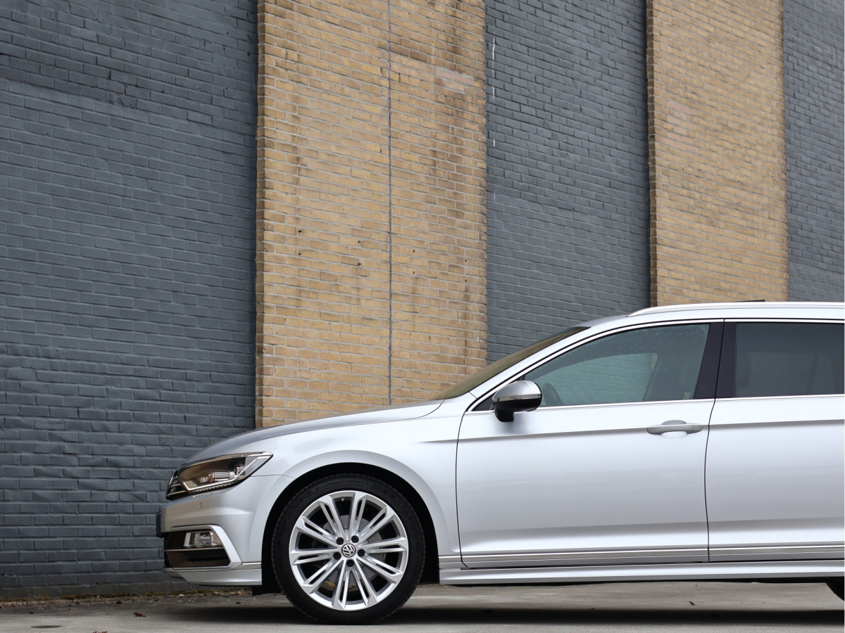 Volkswagen Passat Variant 1.8 TSI R-line Business DSG