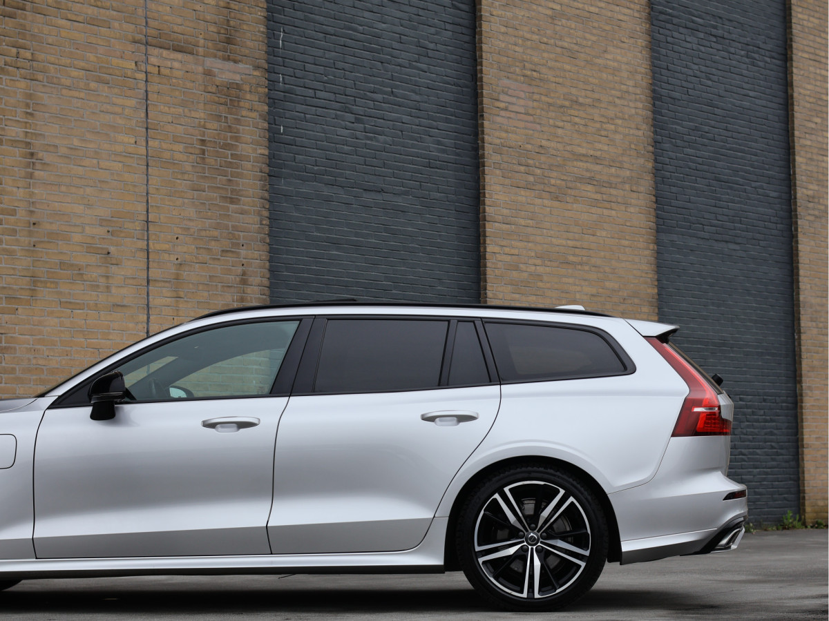Volvo V60 2.0 T6 Twin Engine AWD R-Design