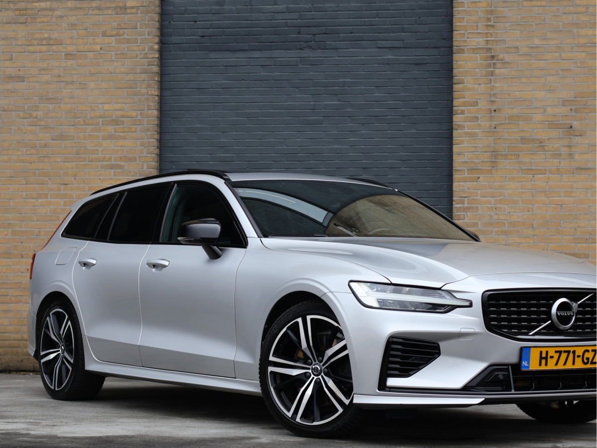Volvo V60 2.0 T6 Twin Engine AWD R-Design