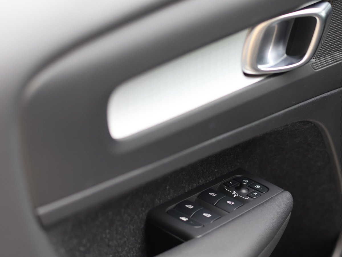 Volvo XC40 1.5 T2 Business Pro