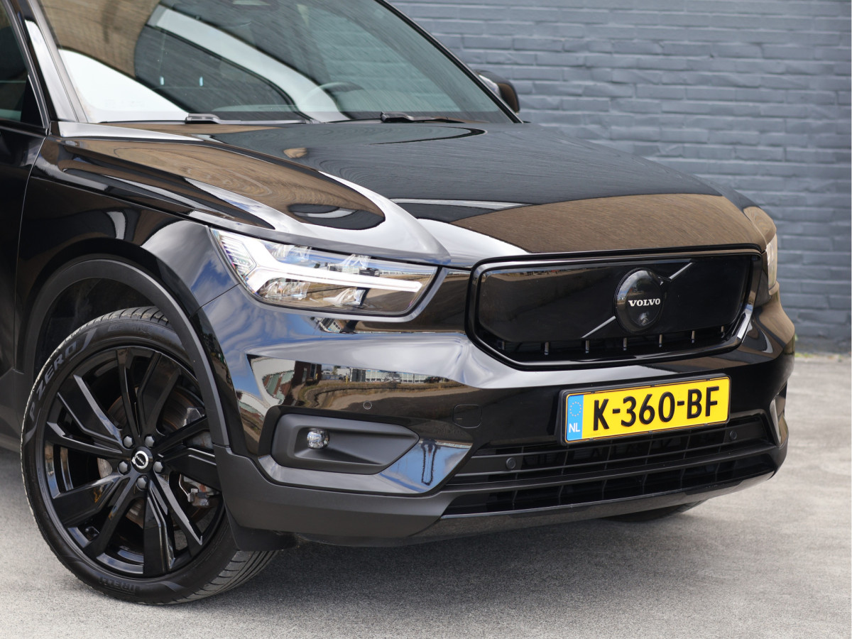Volvo XC40 Recharge P8 AWD R-Design 408PK