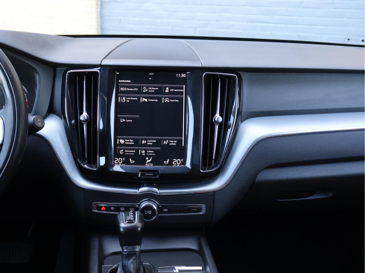 Volvo XC60 2.0 T4 Momentum Pro