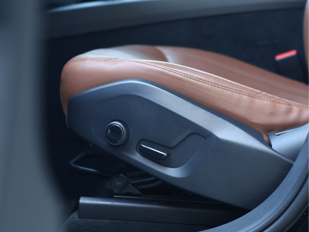 Volvo XC60 2.0 T4 Momentum Pro