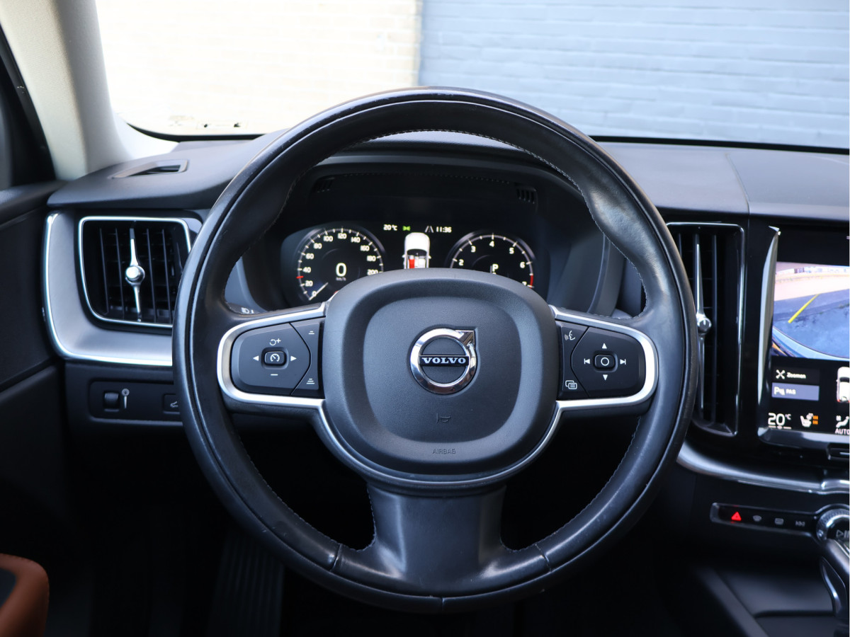 Volvo XC60 2.0 T4 Momentum Pro