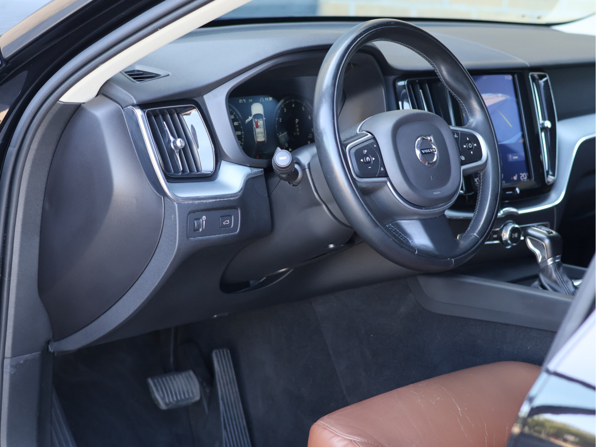 Volvo XC60 2.0 T4 Momentum Pro