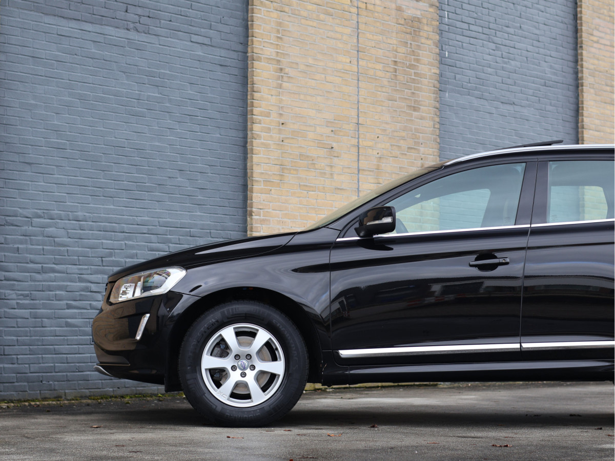 Volvo XC60 2.0 T5 FWD Polar+ Automaat