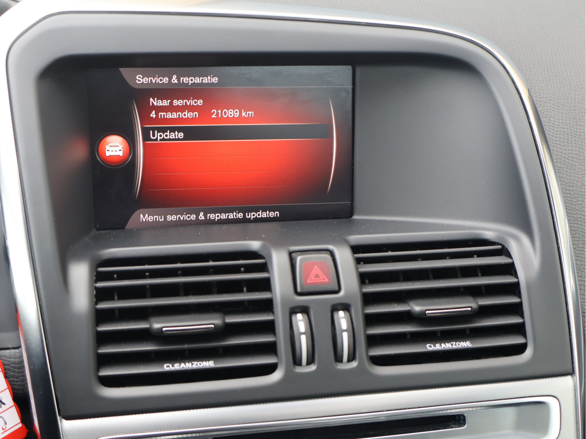 Volvo XC60 2.0 T5 FWD Polar+ Automaat