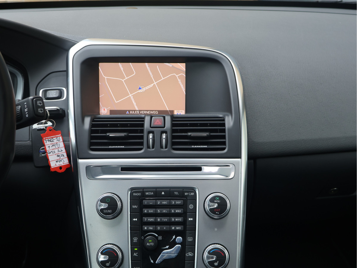 Volvo XC60 2.0 T5 FWD Polar+ Automaat