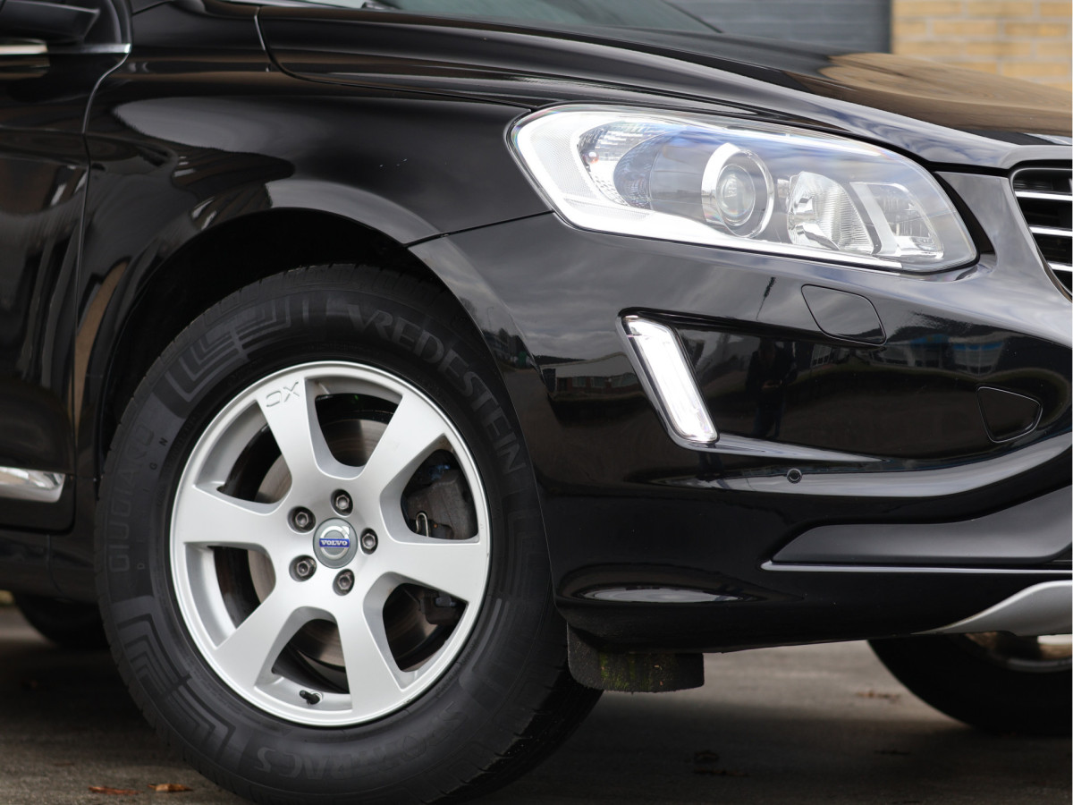Volvo XC60 2.0 T5 FWD Polar+ Automaat