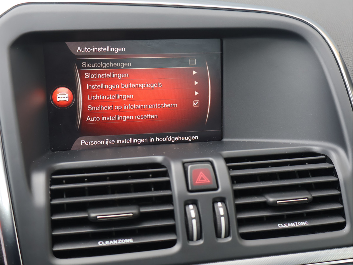 Volvo XC60 2.0 T5 FWD Polar+ Automaat