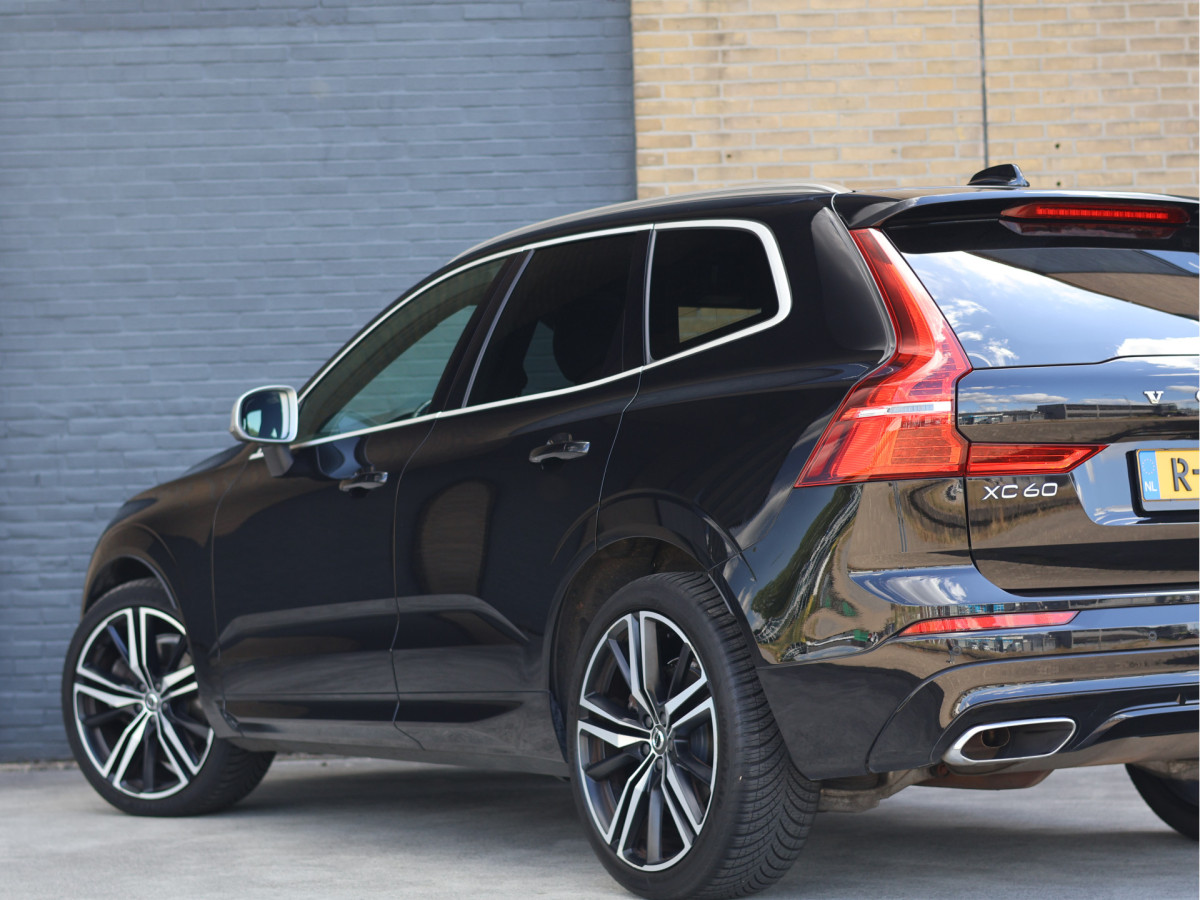 Volvo XC60 2.0 T6 AWD R-Design
