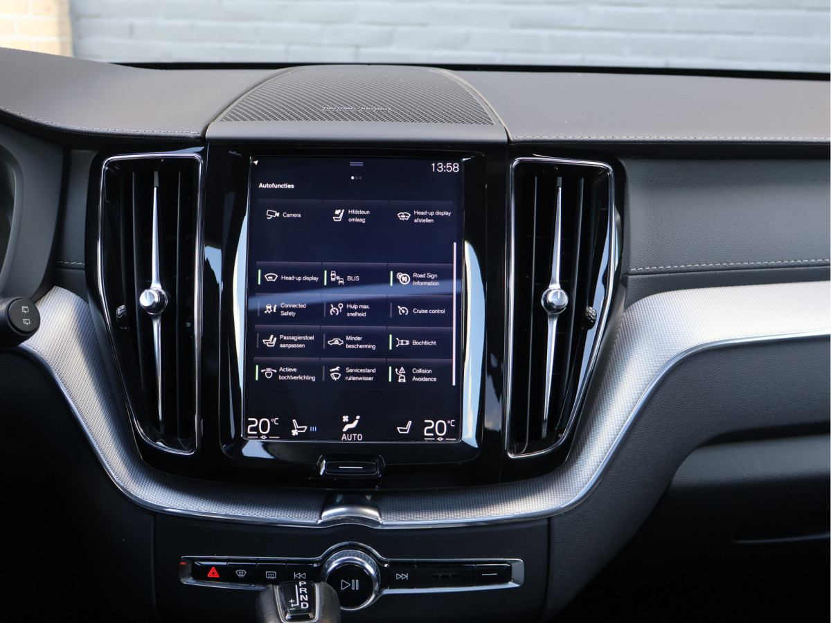 Volvo XC60 2.0 T6 AWD R-Design