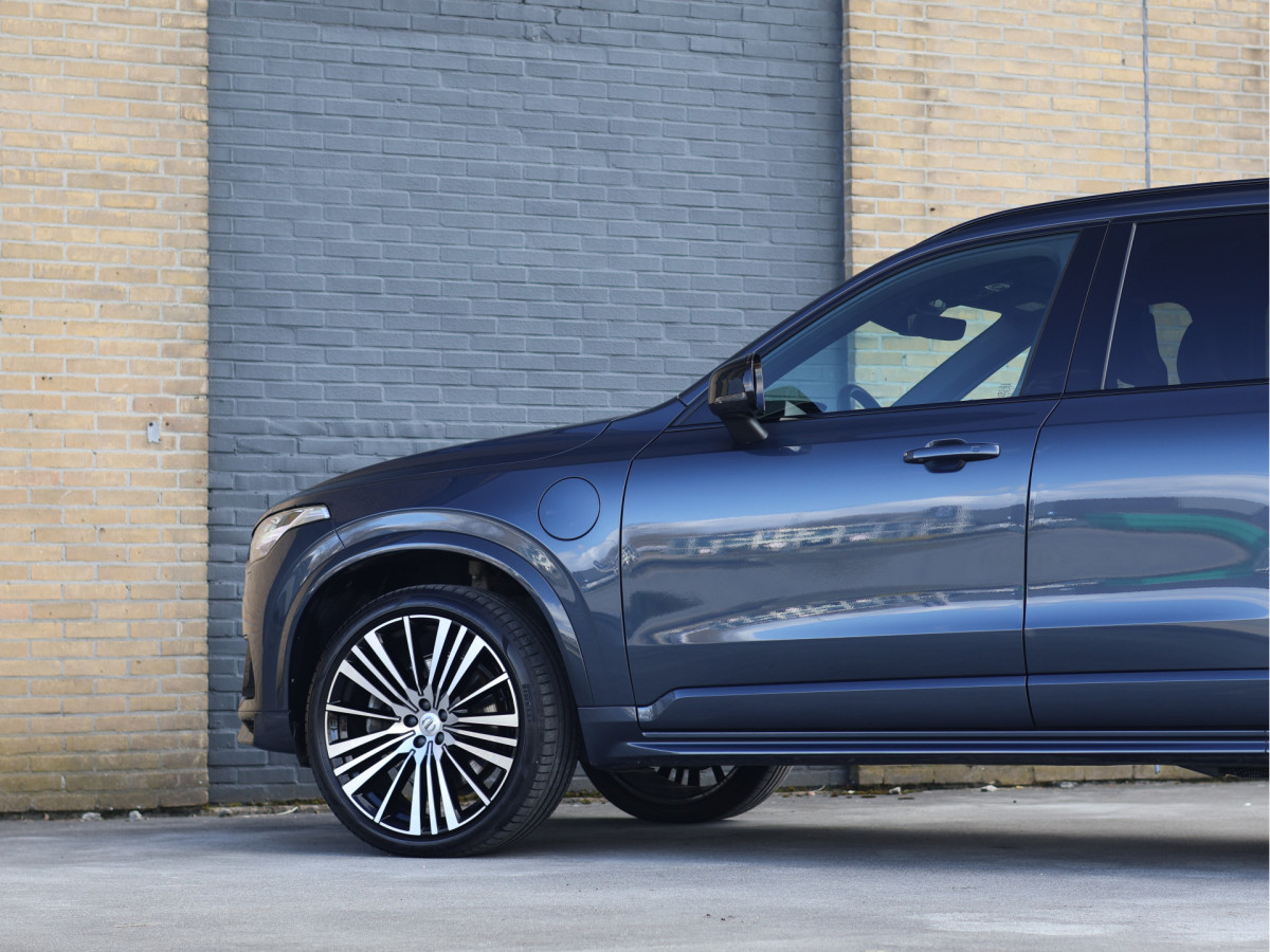 Volvo XC90 2.0 T8 Recharge AWD R-Design