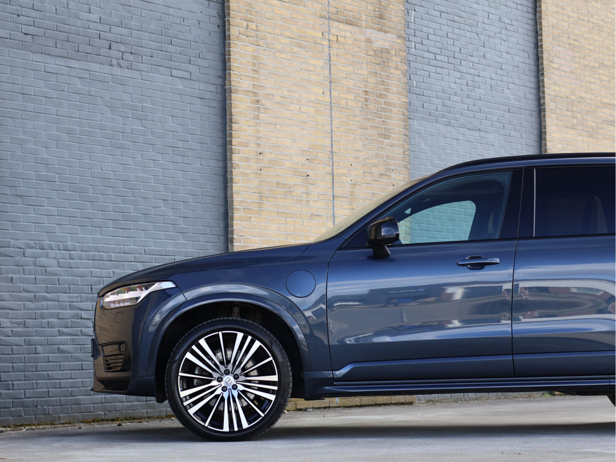 Volvo XC90 2.0 T8 Recharge AWD R-Design